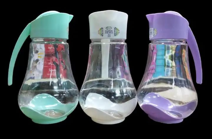 Classic jugs 1pc Serving Jugs-Water JugClassic water shape is crafted with fire-polished rim. Machine-made using the latest technology to resemble the quality of hand-blown stemware at an everyday pri