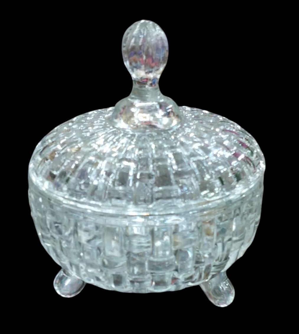 CRYSTAL CLEAR SUGAR BOWL WITH LID 3pcs  Clear crystal glass shines on any dining or coffee table — perfect for homes, cafes, or guests
 Comes with a spill-resistant lid and easy-grip handle for mess-