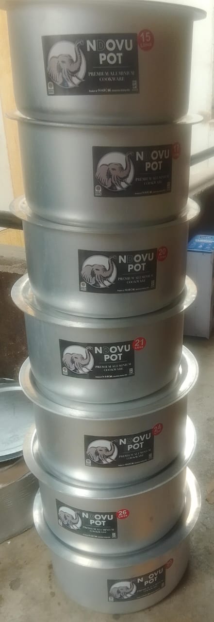 Ndovu heavy duty sufuria 20ltrs,,1pc Heavy-Duty Aluminum BIG Sufuria with  Lid.Experience the ultimate cooking convenience with the Ndovu