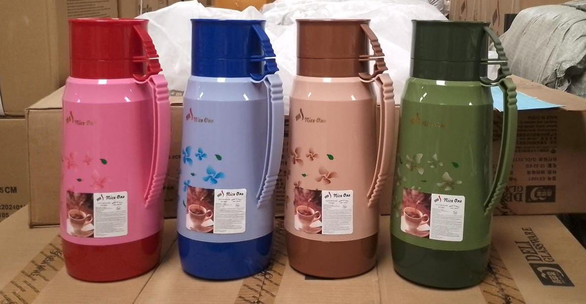 Thermos Flask Keeps Drinks Hot/Cold Durable
Easy to clean
Shock Proof Body
Ideal For Hot & Cold Usage
Unique And Elegant Design