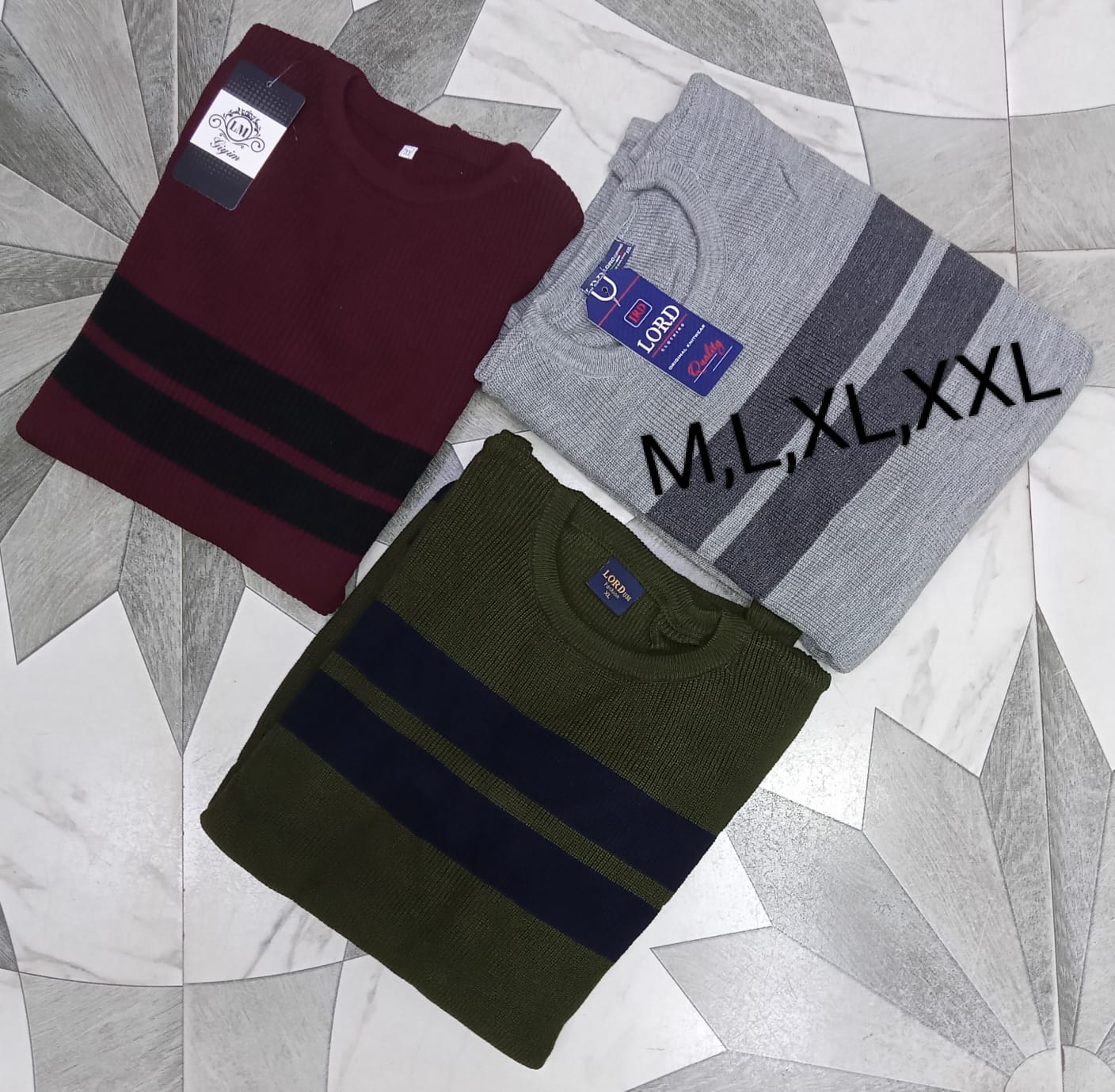 "Cozy Turkey Sweater for Men, Women & Kids – Warm, Soft Knitted Pullover with Cute Thanksgiving Turkey Design – Perfect for Fall, Holiday Celebrations, Family Dinners & Festive Photos – Available in M