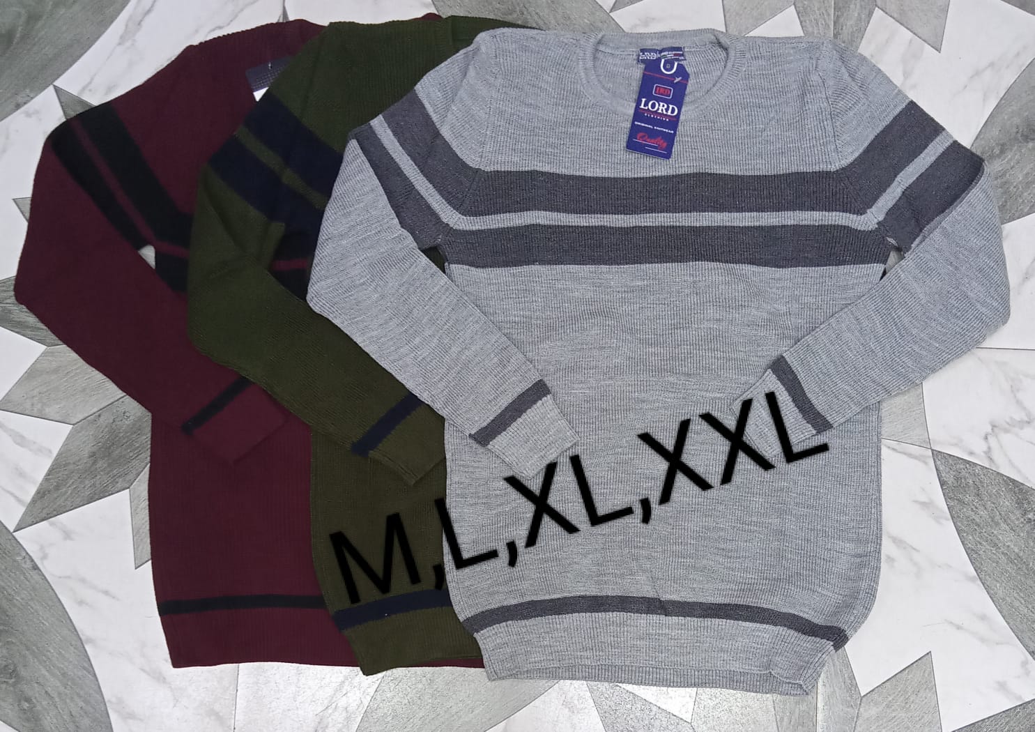 "Cozy Turkey Sweater for Men, Women & Kids – Warm, Soft Knitted Pullover with Cute Thanksgiving Turkey Design – Perfect for Fall, Holiday Celebrations, Family Dinners & Festive Photos – Available in M