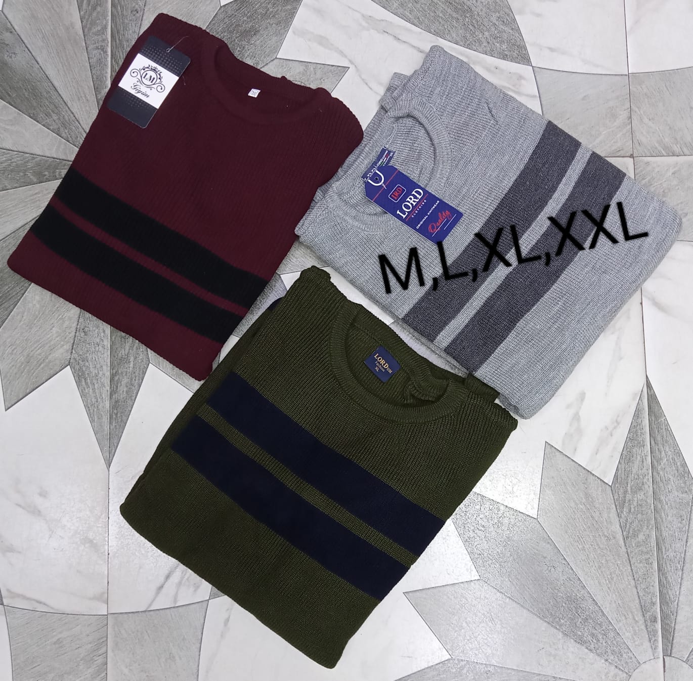 "Cozy Turkey Sweater for Men, Women & Kids – Warm, Soft Knitted Pullover with Cute Thanksgiving Turkey Design – Perfect for Fall, Holiday Celebrations, Family Dinners & Festive Photos – Available in M