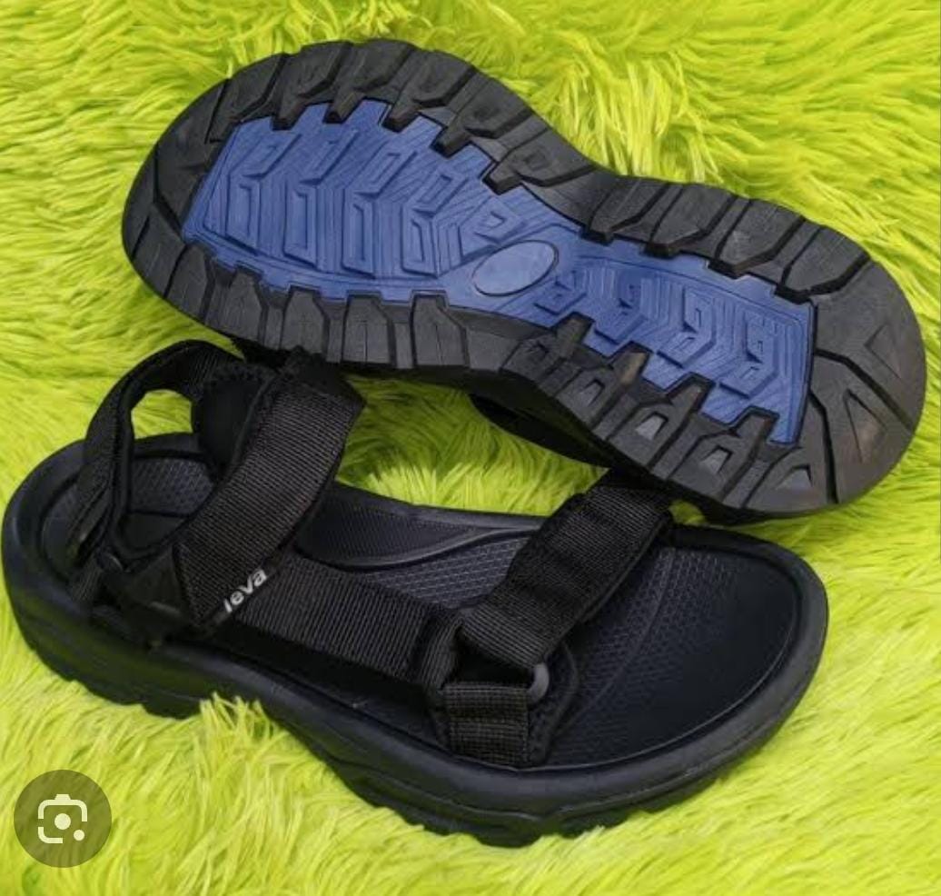 QUALITY 🔥 Teva  Men's Opens shoes🔥🔥
