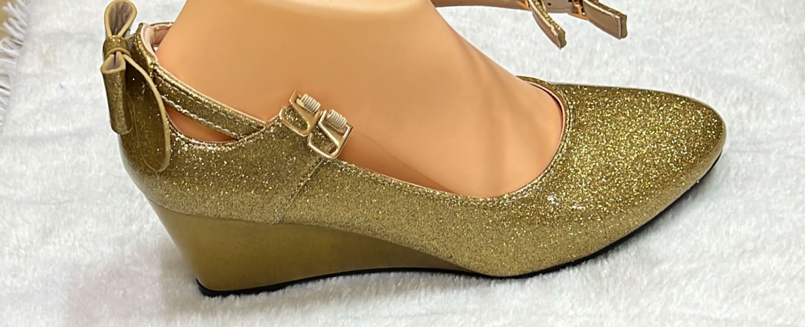 Quality Glitter wedges 🔥🔥 high quality glitters Women wedge  🔥🔥Shoes women shoes 🔥🔥