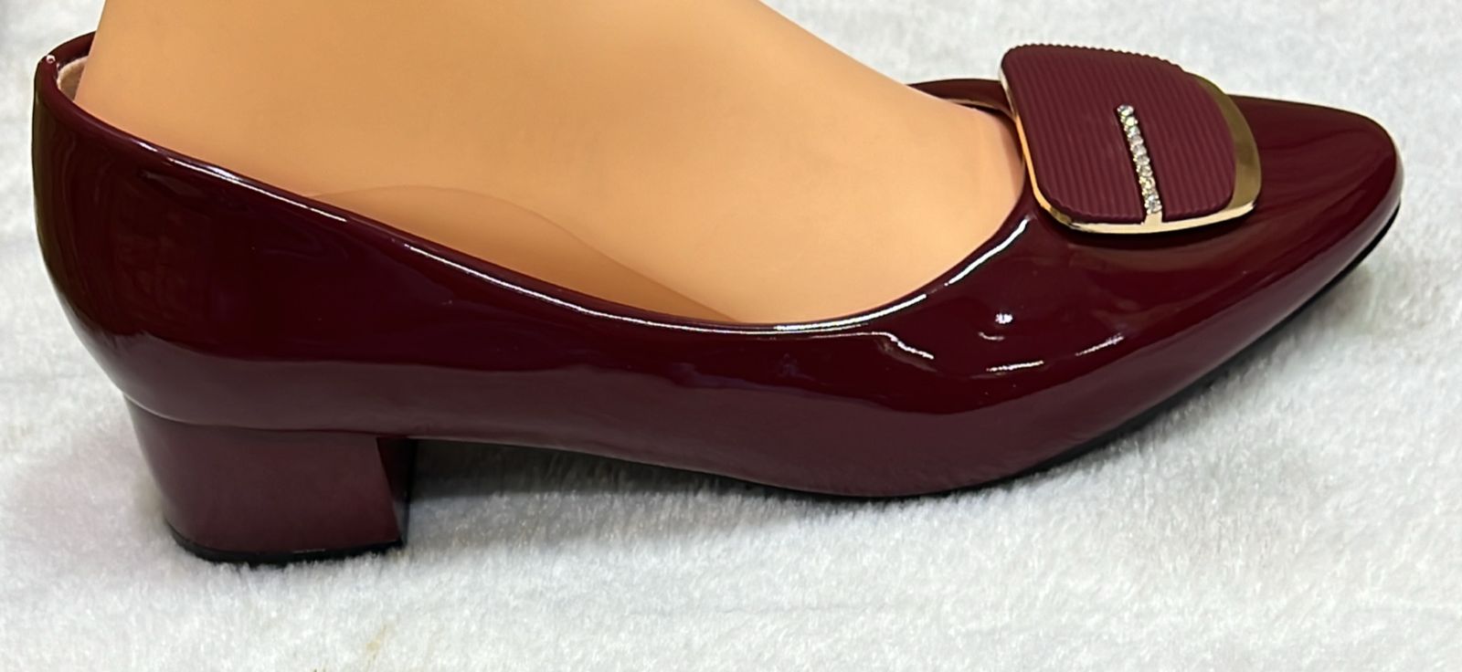 Quality Classic 💯🔥 ,fashion Ladies casual block heels Official Brogues shoes 💯🔥