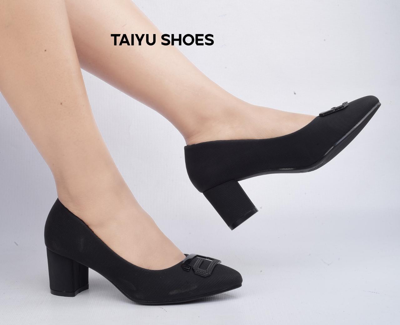 CLEARANCE SALE OFFER ⚡⚡New Arrival 🔥  Quality 🔥 Victoria Official Heels 🔥🔥 high quality 🧨💥 Women Shoes women shoes🔥