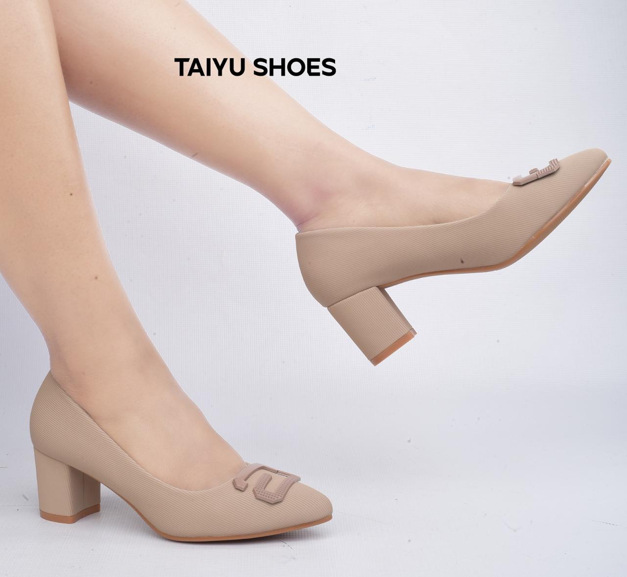 CLEARANCE SALE OFFER ⚡⚡New Arrival 🔥  Quality 🔥 Victoria Official Heels 🔥🔥 high quality 🧨💥 Women Shoes women shoes🔥