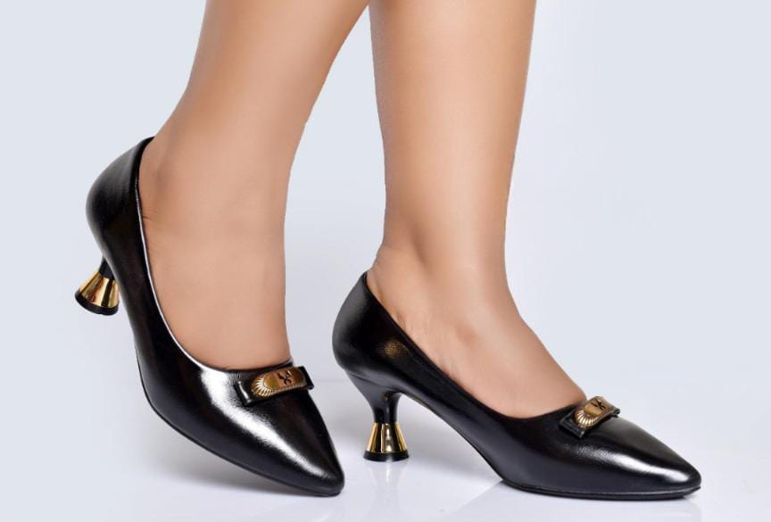 CLEARANCE SALE OFFER ⚡⚡New Arrival 🔥  Quality 🔥 Victoria Official Heels 🔥🔥 high quality 🧨💥 Women Shoes women shoes🔥