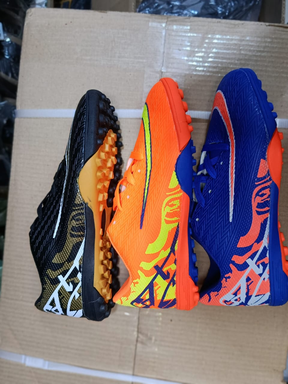 ORIGINAL 🔥🔥🔥🔥🔥High Quality Original Addiidas Football Trainer Soccer boots🔥🔥🔥🔥🔥 A  very good Quality and very comfortable