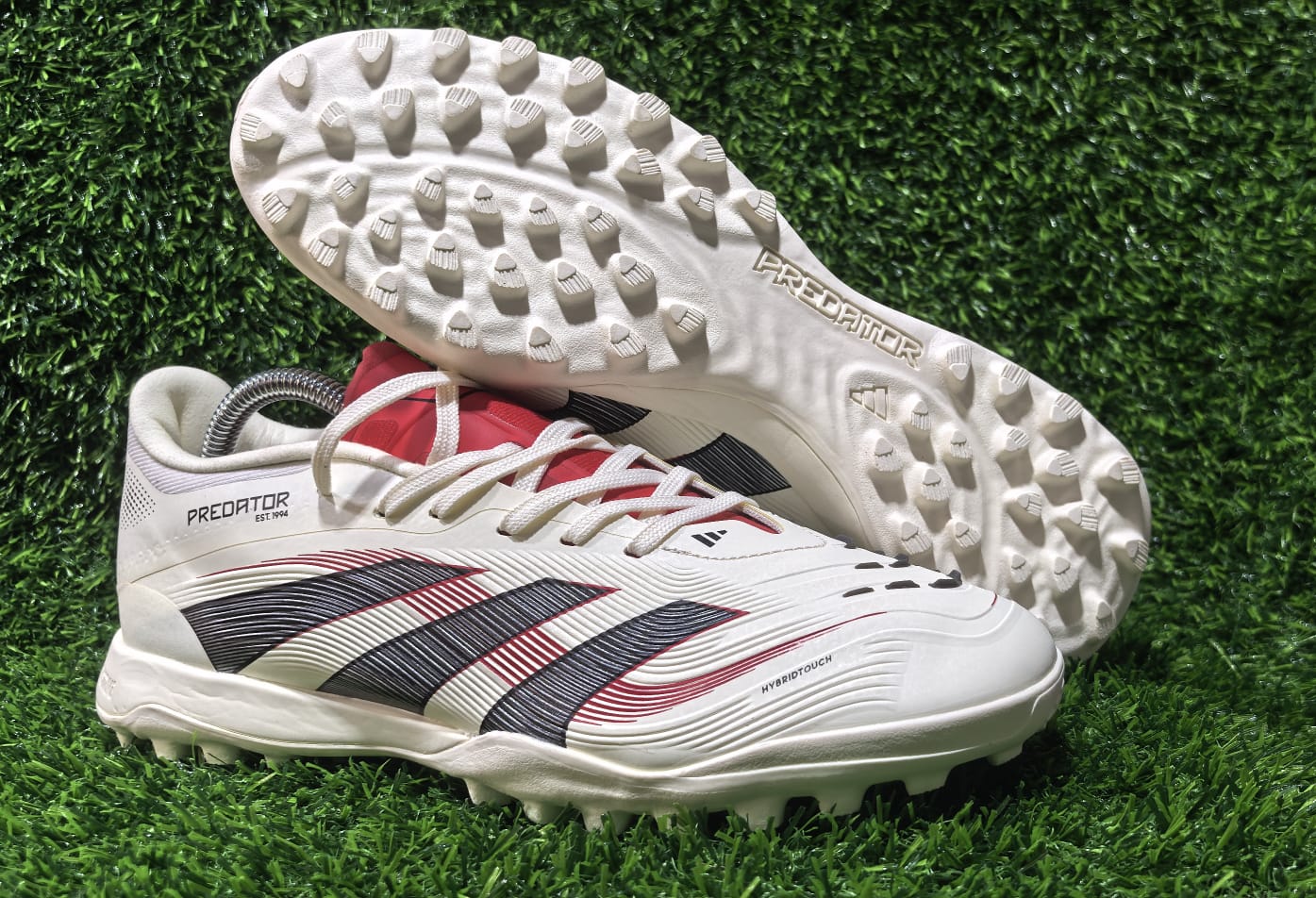 ORIGINAL 🔥🔥🔥🔥🔥High Quality Original Addiidas Predator Trainer Football Soccer boots🔥🔥🔥🔥🔥 A  very good Quality and very comfortable