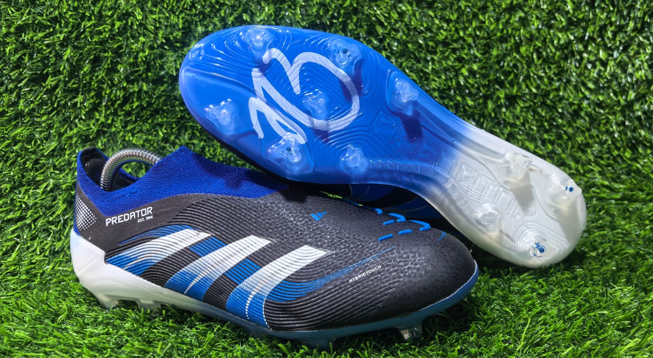 New🔥🔥🔥🔥🔥High Quality Predator  Football Soccer boots🔥🔥🔥🔥🔥 A  very good Quality and very comfortable