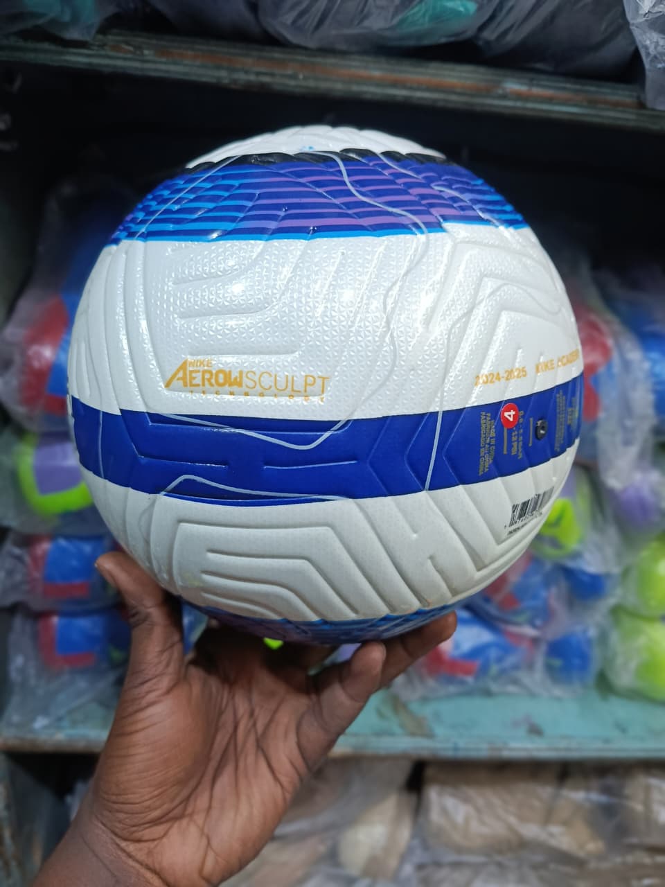 ⭐ Premium Ball Spedster Match Football  – Size 5 – Durable PU Leather, Hand-Stitched, Perfect Grip & Long-Lasting Air Retention ⚽
✔ Official Size 5 – Ideal for training, match play