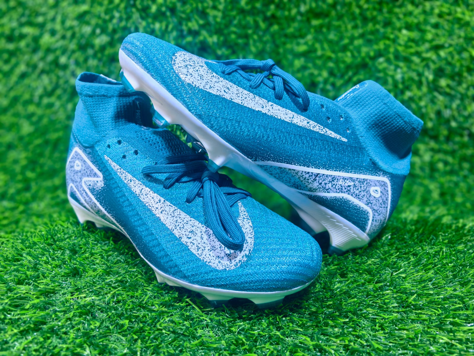 New🔥🔥🔥🔥🔥High Quality  Air Zoom Football Soccer boots🔥🔥🔥🔥🔥 A  very good Quality and very comfortable