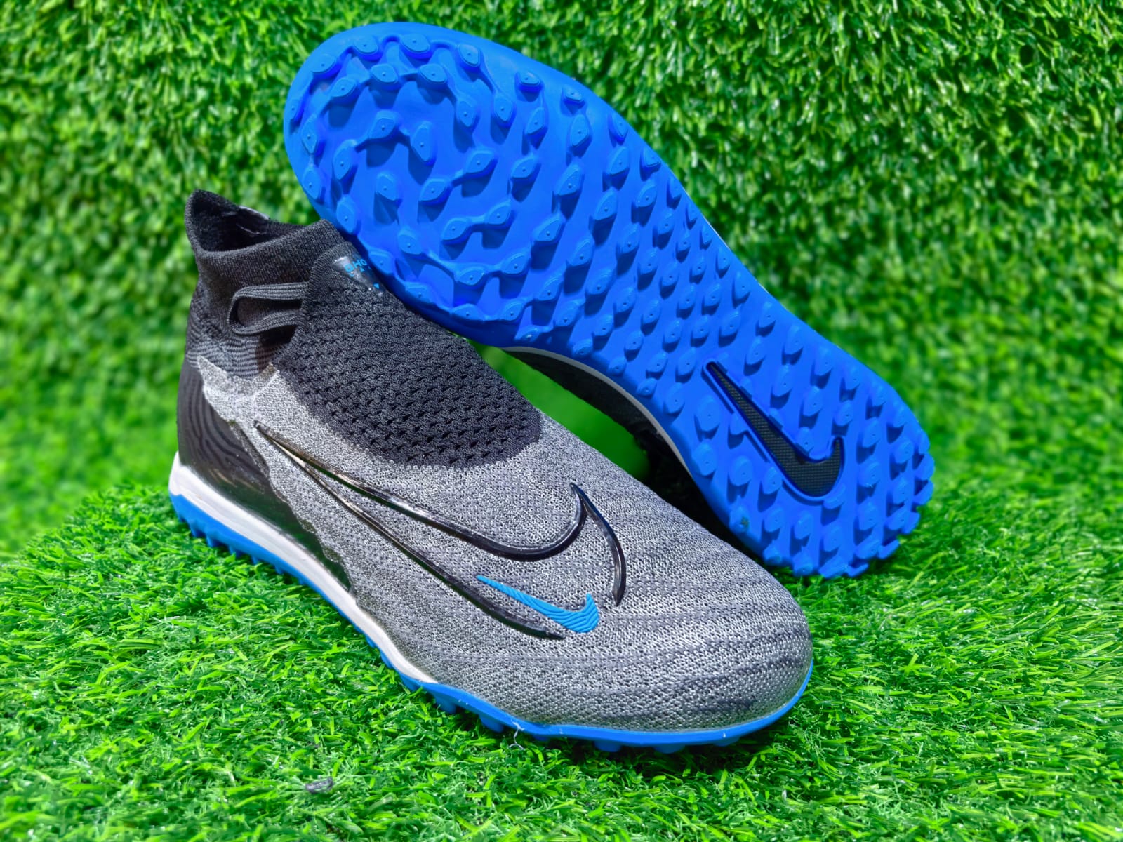 New 🔥🔥🔥🔥🔥High Quality  Predator Trainer Football Soccer boots🔥🔥🔥🔥🔥 A  very good Quality and very comfortable