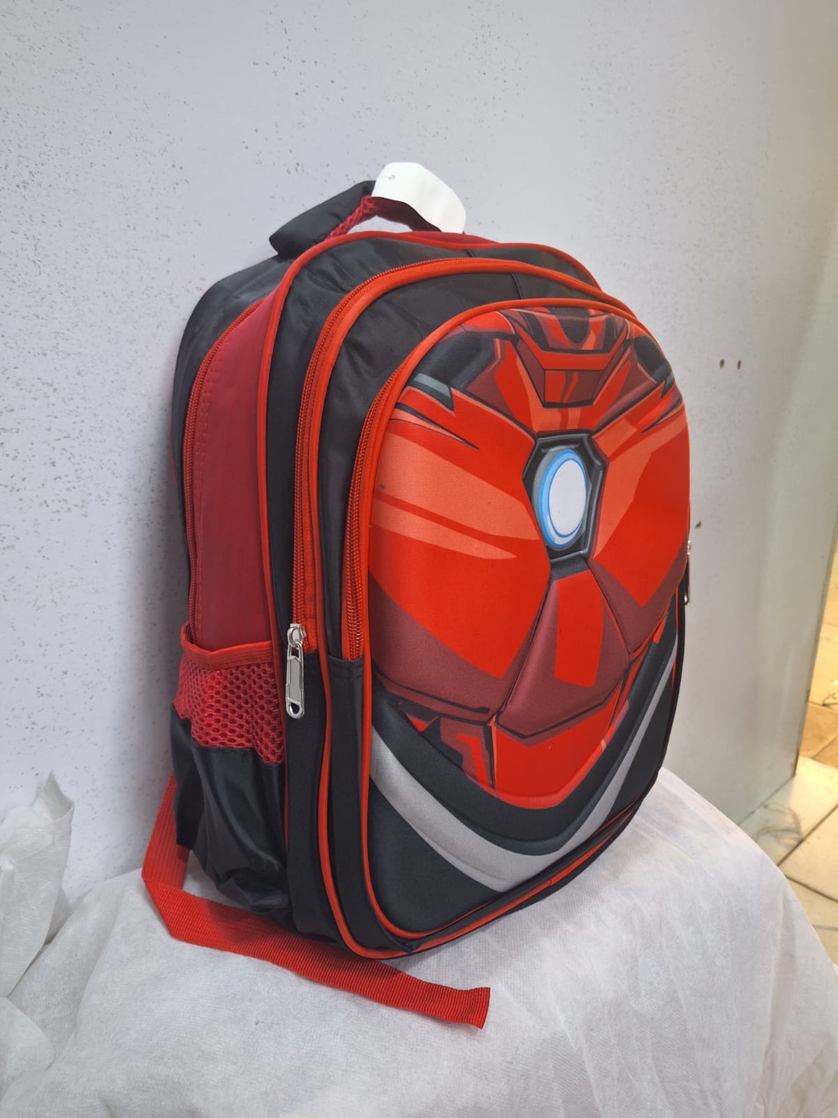 🦇 Superhero Power Kids School Backpack – Bold, Strong & Ready for Action! 🖤
Let your little hero step into school with confidence and style! This eye-catching superhero-themed backpack is designed