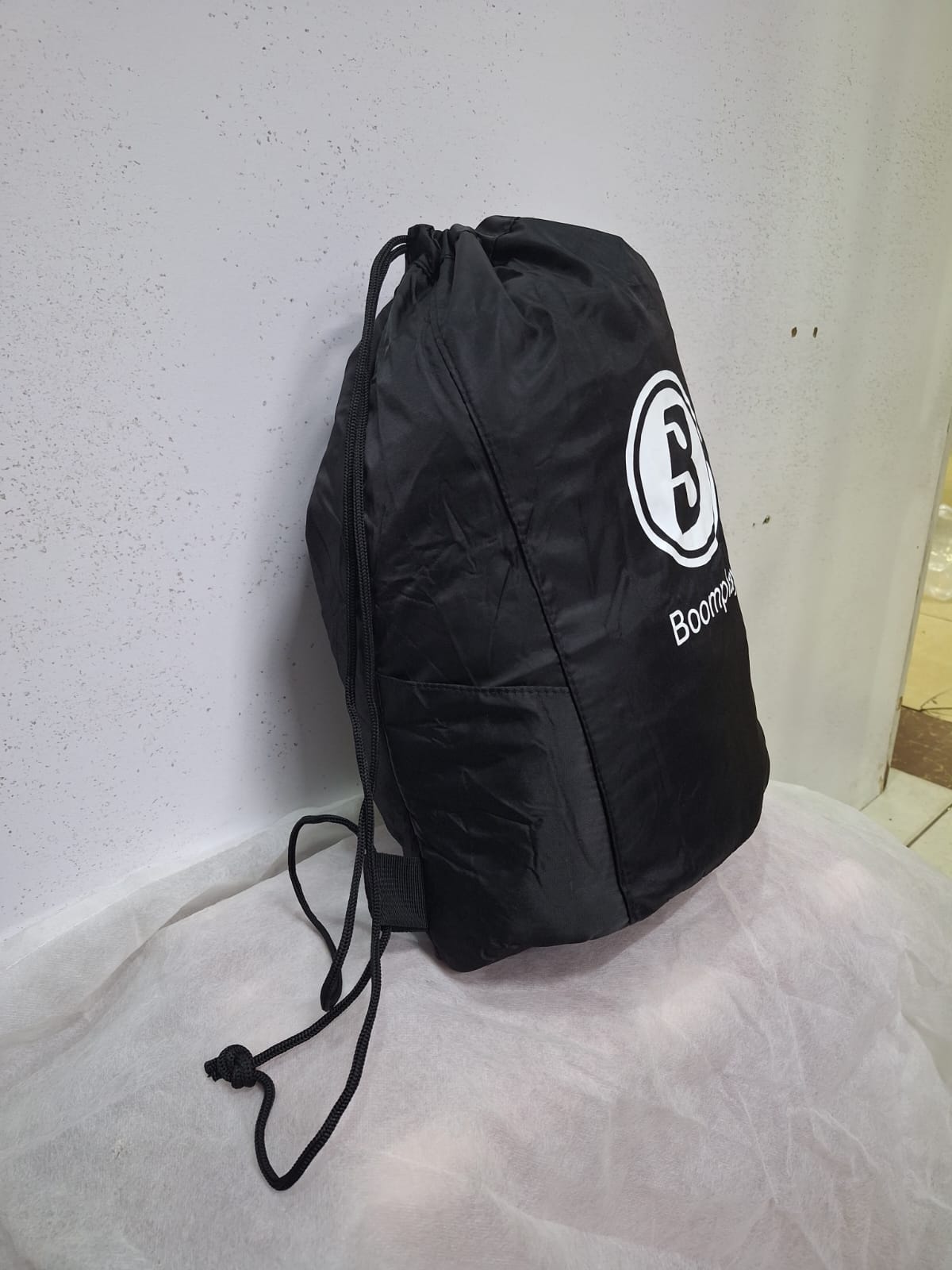 🎒 Lightweight Drawstring Backpack – Sports & Casual Gym Bag (Black)
✔ Lightweight and easy to carry
✔ Strong durable material
✔ Adjustable drawstring straps
✔ Spacious main compartment