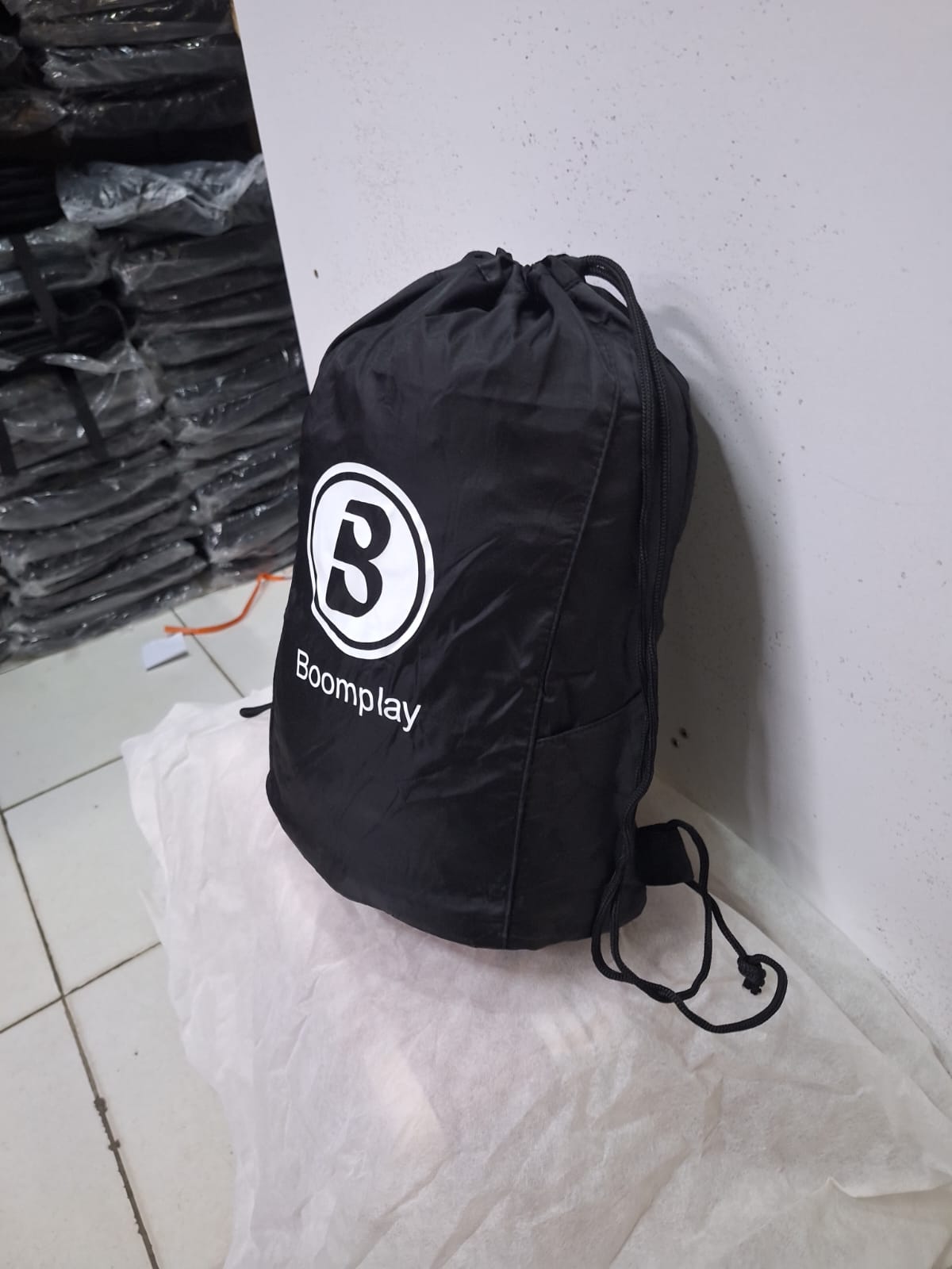 🎒 Lightweight Drawstring Backpack – Sports & Casual Gym Bag (Black)
✔ Lightweight and easy to carry
✔ Strong durable material
✔ Adjustable drawstring straps
✔ Spacious main compartment