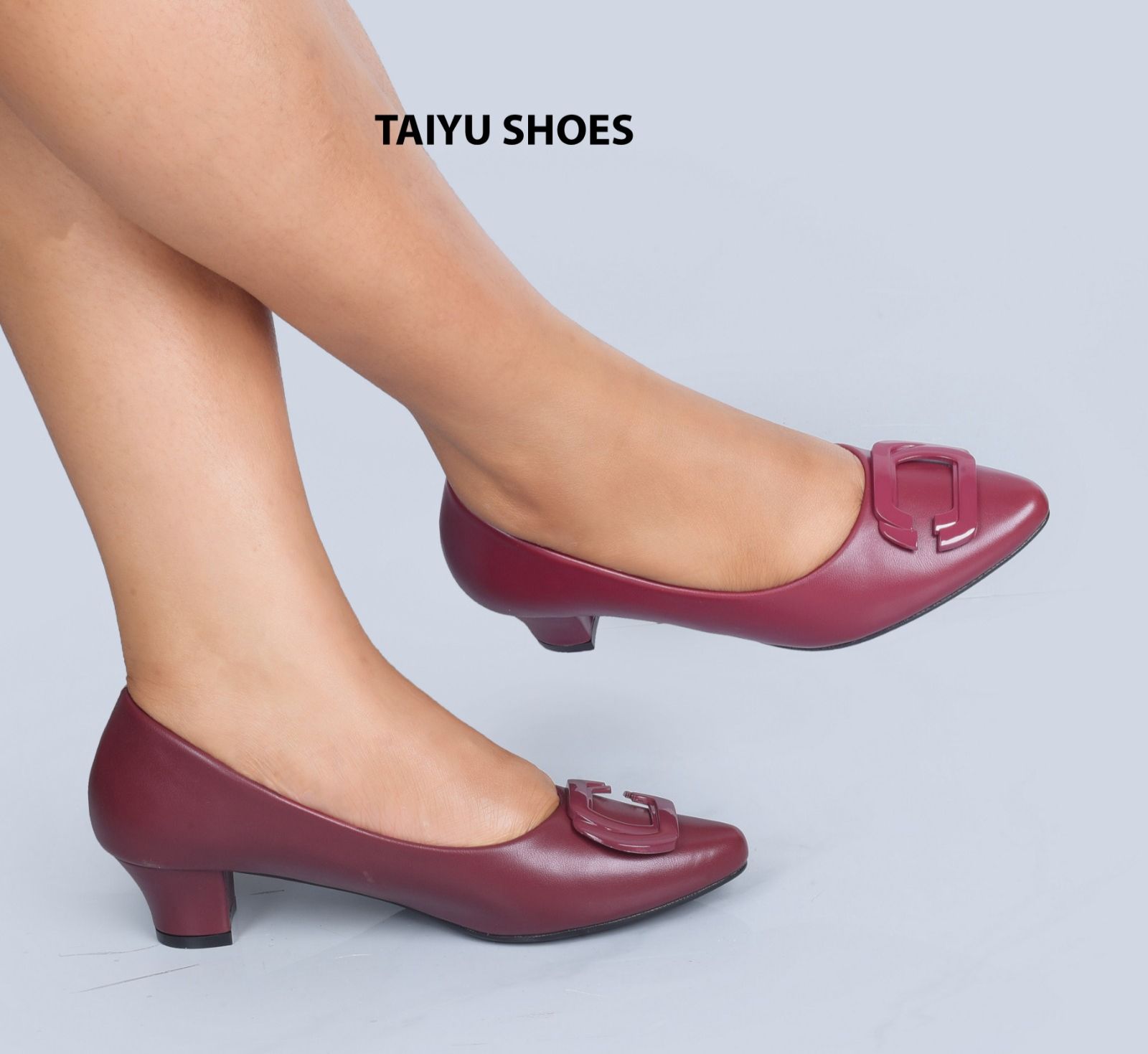 Offer price 💫💥New 🌟 High QUALITY  TAIYU  Fashionable casual and elegant  Ladies  heels shoes 🔥 🔥 very classy and sassy🥰