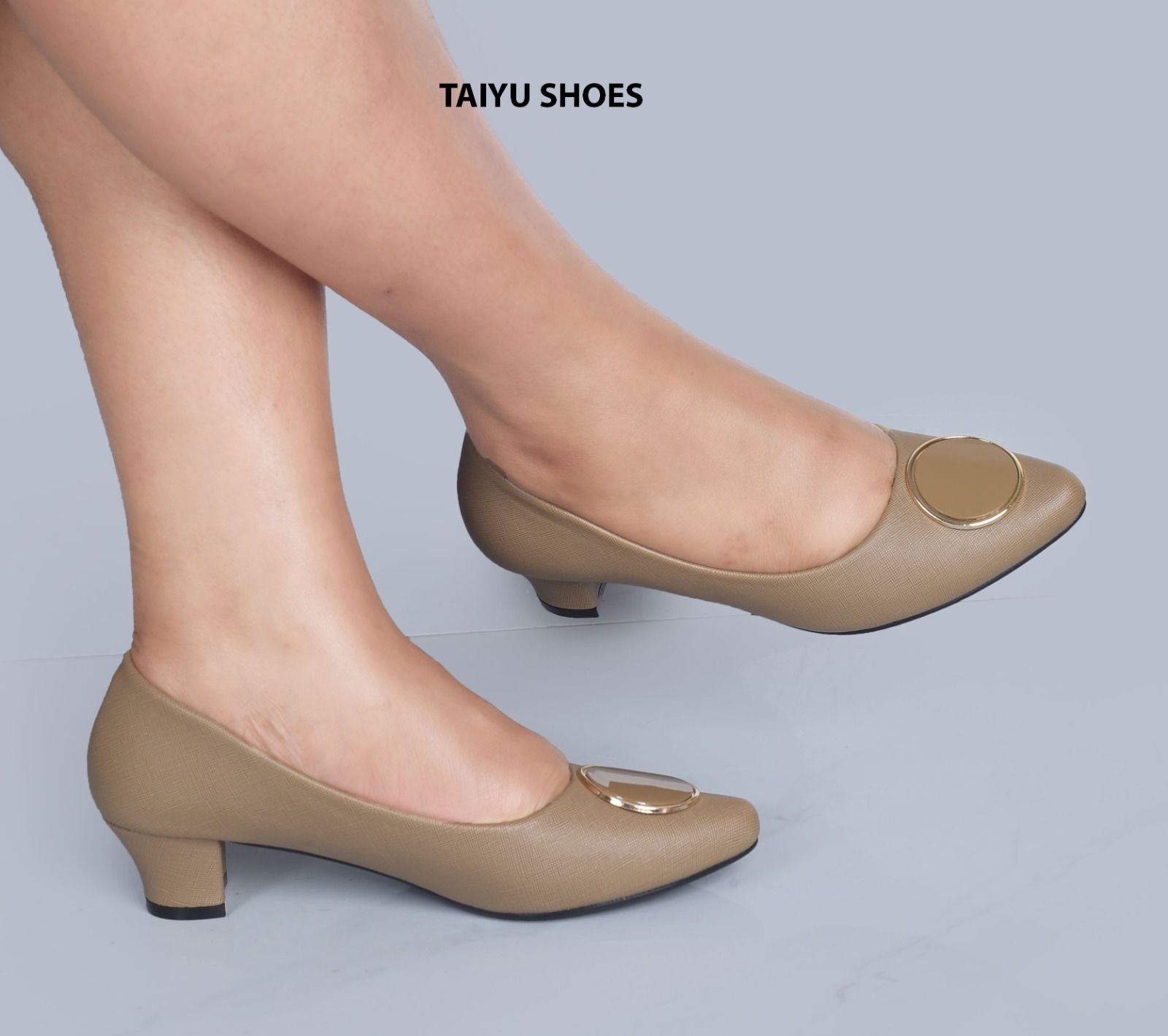 Offer price 💫💥New 🌟 High QUALITY  TAIYU  Fashionable casual and elegant  Ladies  heels shoes 🔥 🔥 very classy and sassy🥰
