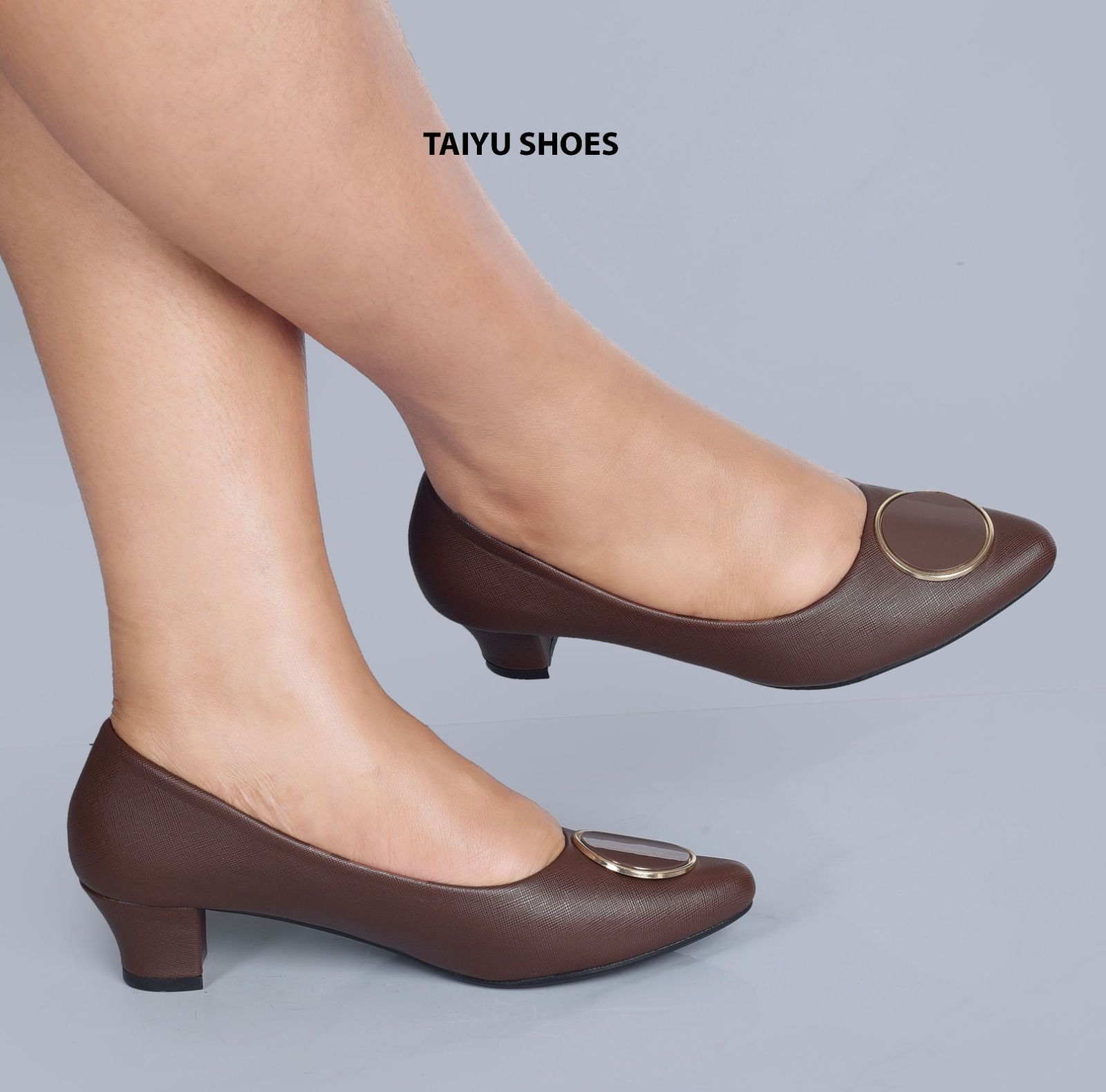 Offer price 💫💥New 🌟 High QUALITY  TAIYU  Fashionable casual and elegant  Ladies  heels shoes 🔥 🔥 very classy and sassy🥰