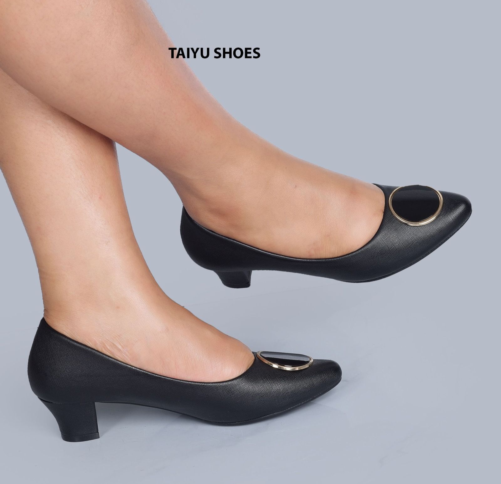 Offer price 💫💥New 🌟 High QUALITY  TAIYU  Fashionable casual and elegant  Ladies  heels shoes 🔥 🔥 very classy and sassy🥰