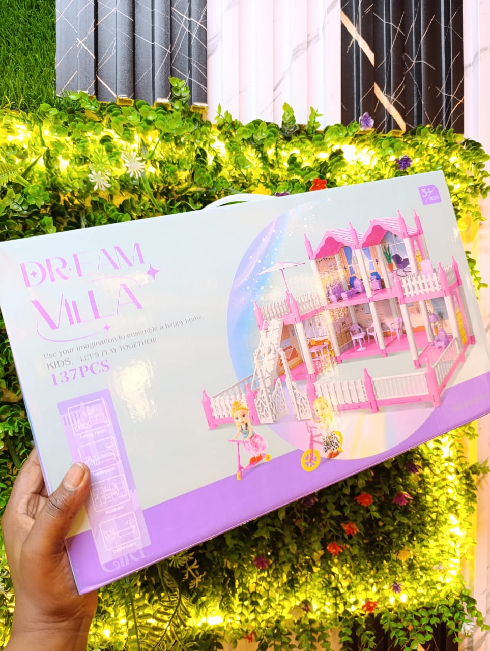 137-Piece Dream Villa Pretend House for Kids - Complete 137-piece set including furniture, accessories, and figures, Realistic villa design for imaginative role-playing.