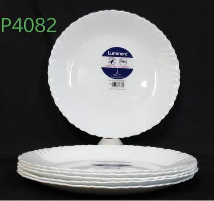 6 Pcs High Quality Elegant Luminarc Feston White Plates - Very durable.
Microwave safe to use, Dishwasher safe, Scratch resistant, very Affordable and pocket friendly.