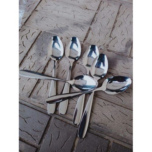 6pcs heavy duty spoon
Set of 6 dinner spoons, heavy duty and durable

•Quality Stainless steel construction, underscoring 

•high quality and function

•Simple design allows for mix and match with you