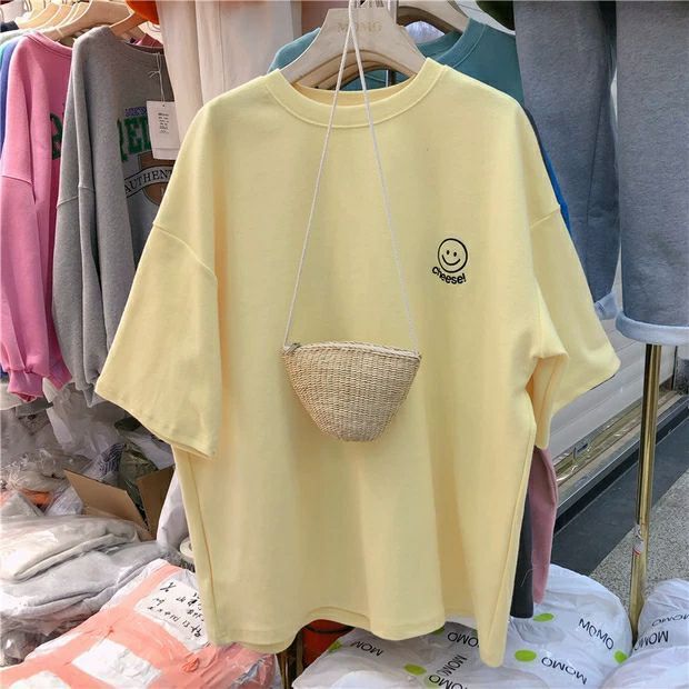 New product selection: Embroidered short sleeved T-shirt for women's Instagram fashion, 2024 summer outfit, new Korean loose plus size student T-shirt, Dongdaemun women's clothing