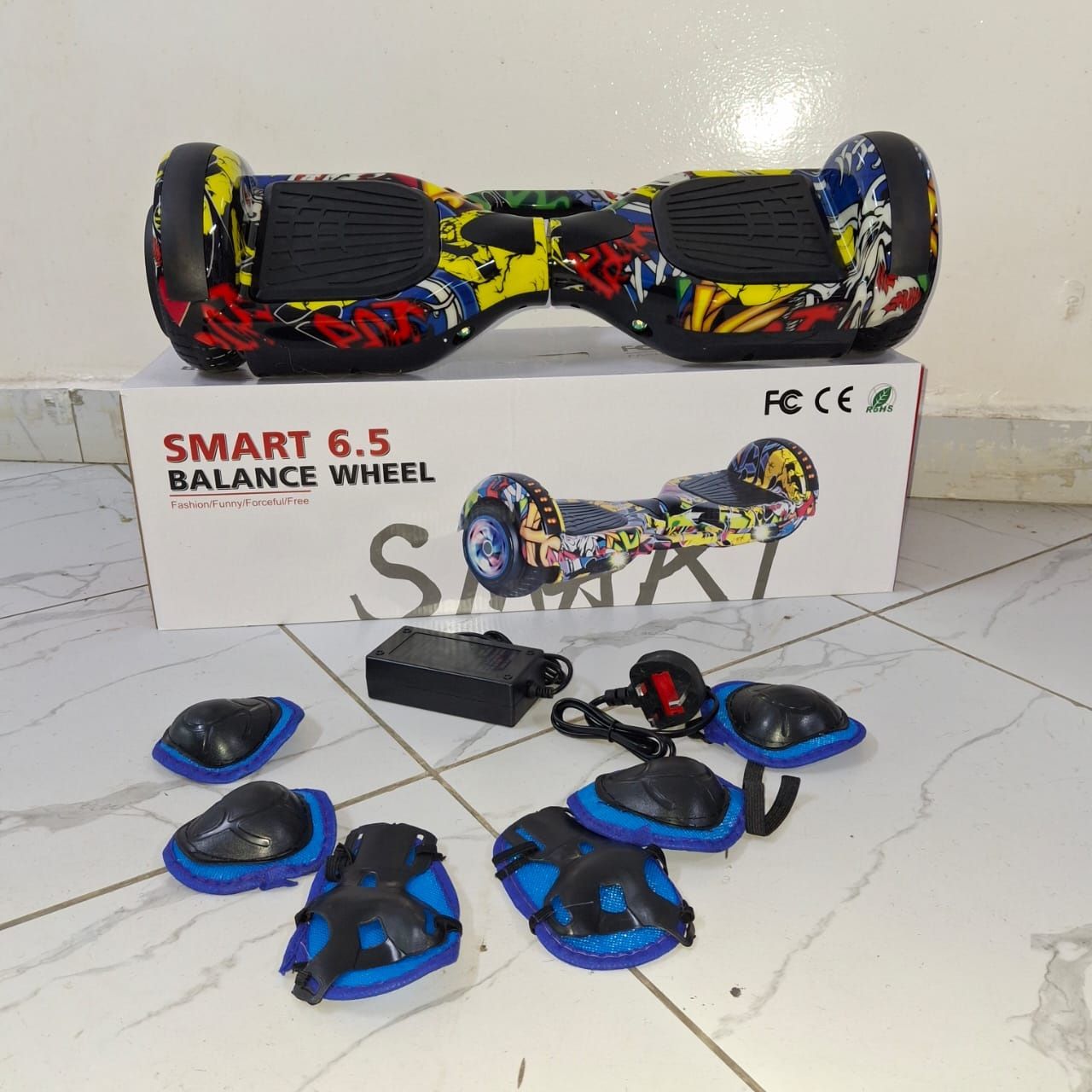 6.5'' Hoverboard Rechargeable Bluetooth Connectivity With LED Lights For Fun, Stylish & Confident Riding