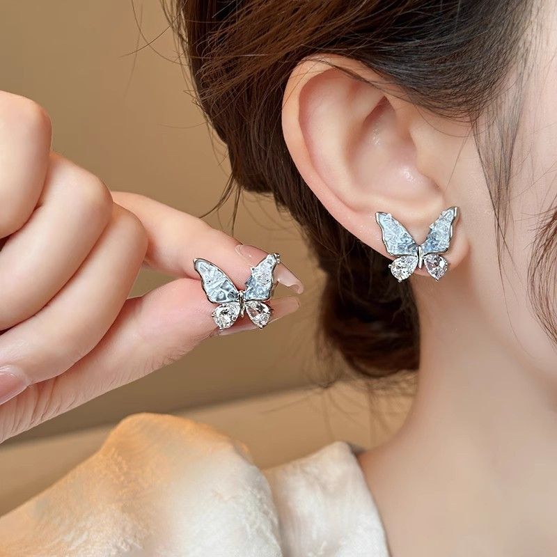 New silver needle blue crystal butterfly earrings, high-class light luxury earrings for small audience, Korean fashionable popular earrings for women, simple and elegant, fashionable and versatile