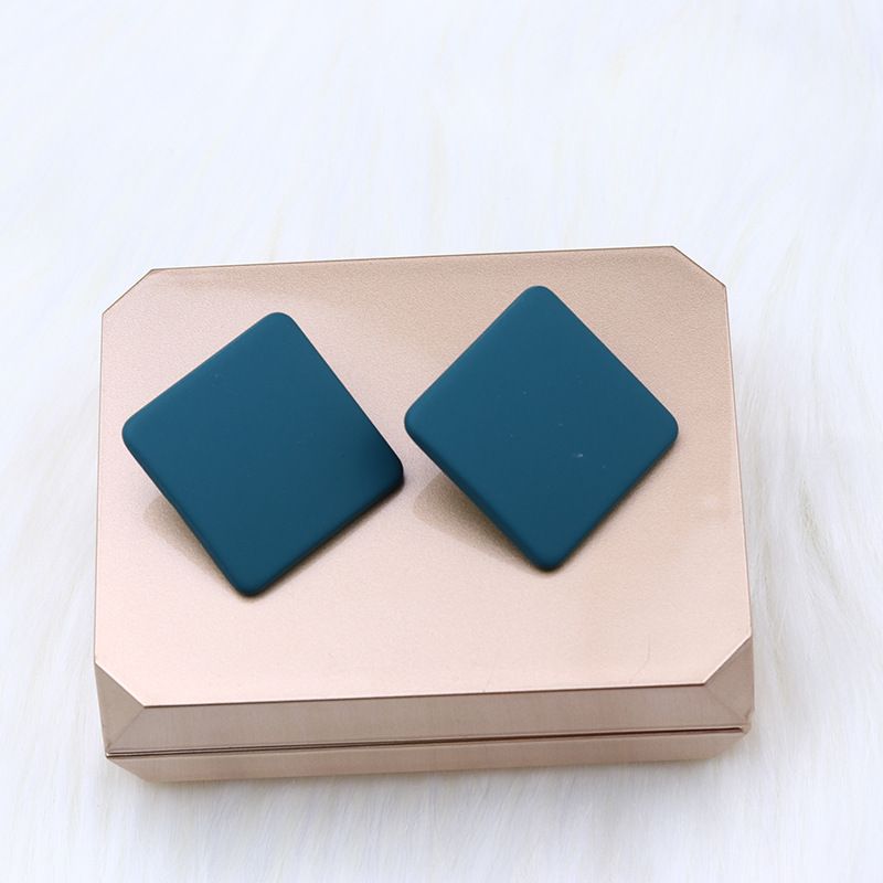 New 20 color square spray painted earrings with simple and fashionable acrylic personalized candy colored earrings for women