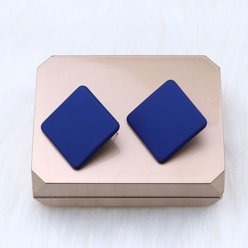 New 20 color square spray painted earrings with simple and fashionable acrylic personalized candy colored earrings for women