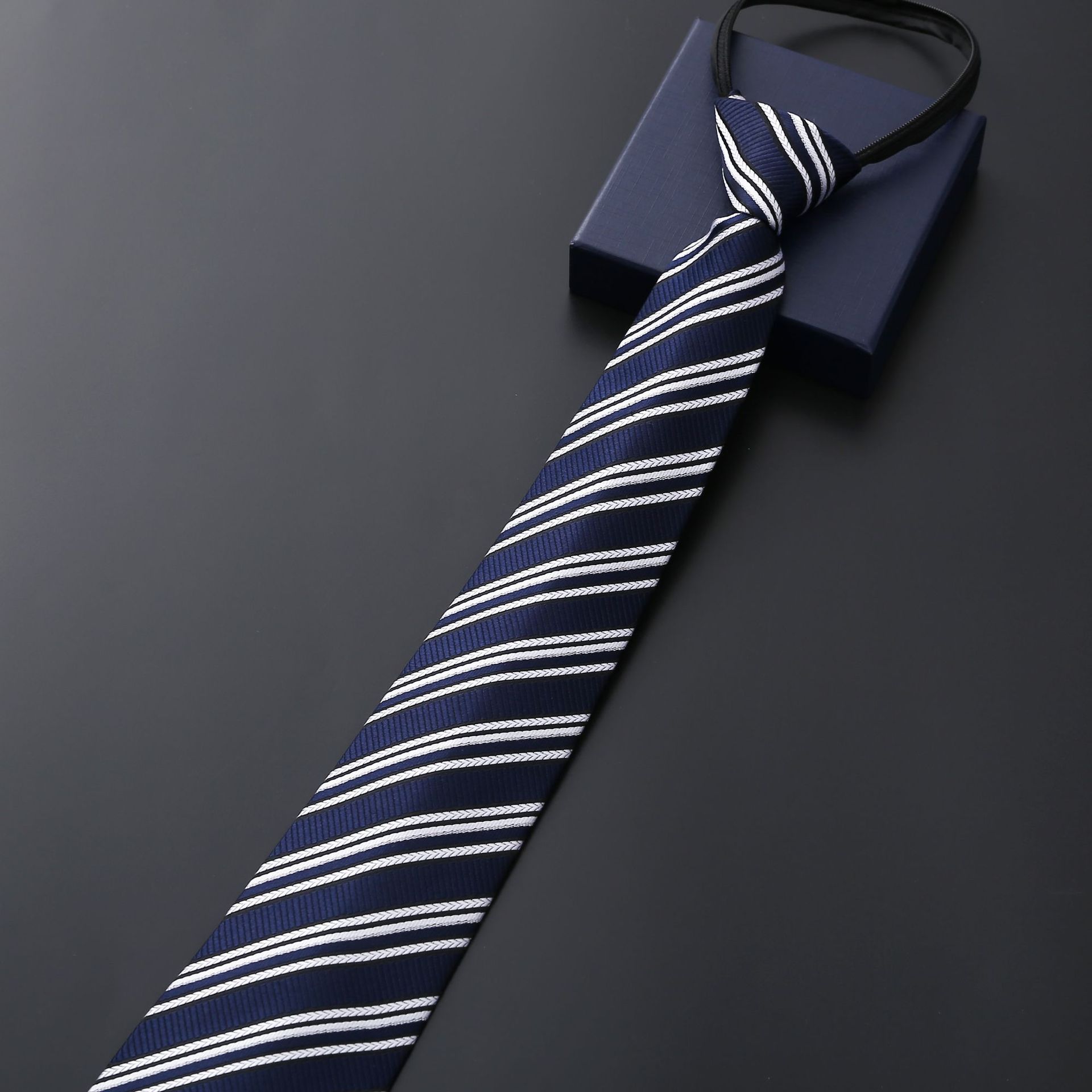 New men's business formal zipper tie, groom's wedding blue striped tie, Korean version black lazy tie, convenient and easy to wear, fashionable and casual office administrative knot free tie