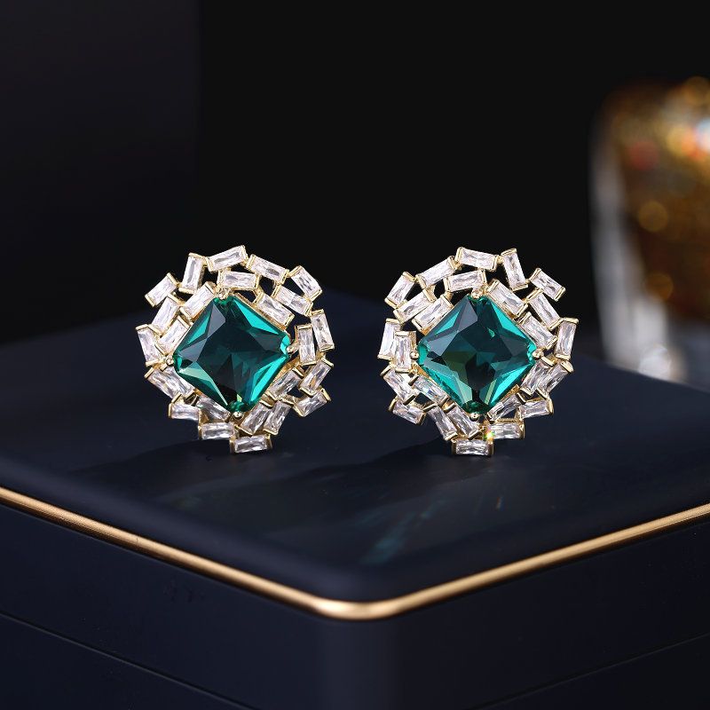 S925 Silver Needle New Earrings Zircon High Grade Crystal Earrings Trendy Niche Light Luxury Super Sparkling Square Sugar Zircon Earrings