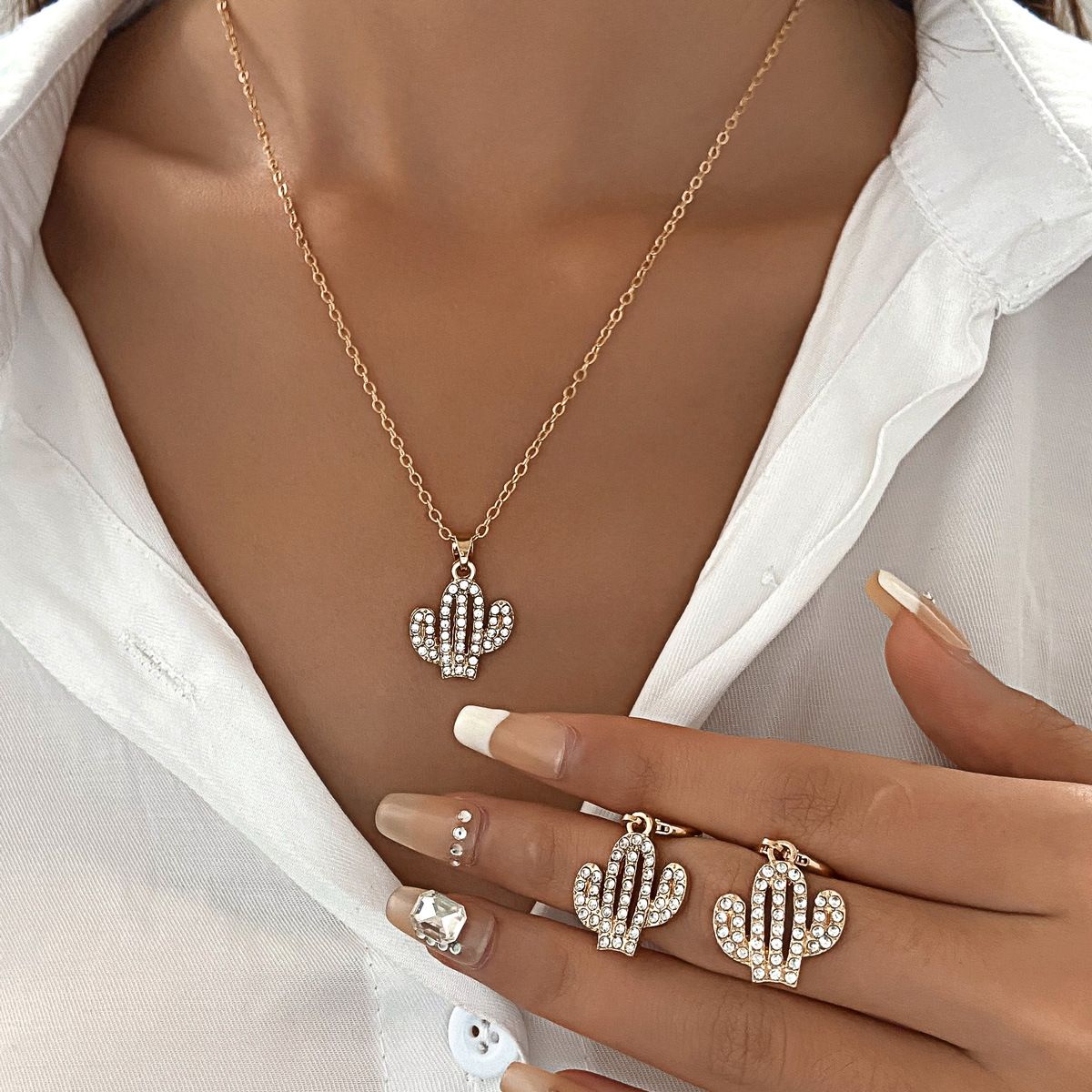 2025 New Diamond Set Butterfly Jewelry for Women, Ins Creative Design Necklace, Love Flower Earring Set, Crown Butterfly Eardrop Set, Hot Selling Pearl Jewelry, Fashionable and Versatile, Hot selling