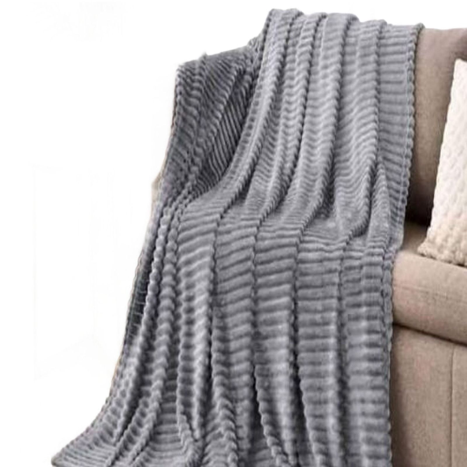 Quality and heavy  Pattern Fleece velvet
This high-quality blanket is made of velvet fabric. Lightweight material, skin friendly and soft, with a sturdy yet elegant design.