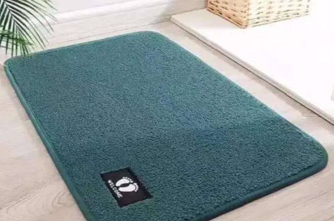 Welcome doormat  
 mat in cotton material and a thick surface is the ideal mat for your home that will give you value for your money. It is very soft for a warm and cozy living space and easy to care