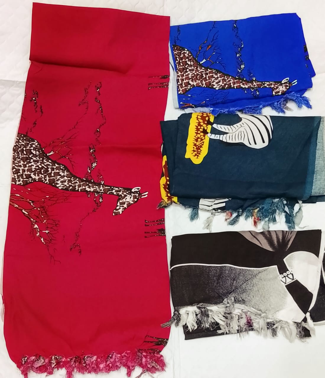 Lesso tie& dyeShow yourself some african love with our Most elegant multipurpose kikois. Beautiful crafted with prints to celebrate Africa. Designed to keep you warm plus it's