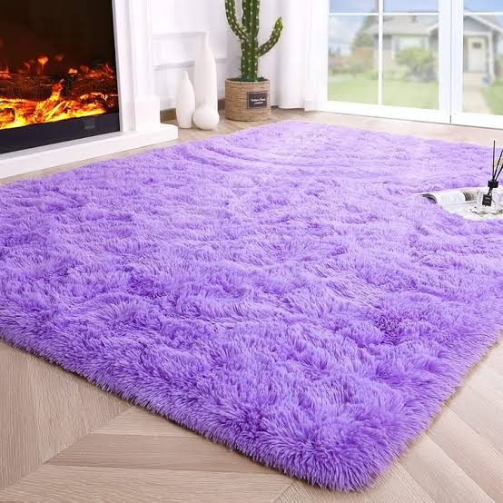 Luxurious Soft Fluffy Carpet This woolen shag rug in cotton material and a thick surface is the ideal carpet for your home that will give you value for your money. It is very soft for a warm and cozy