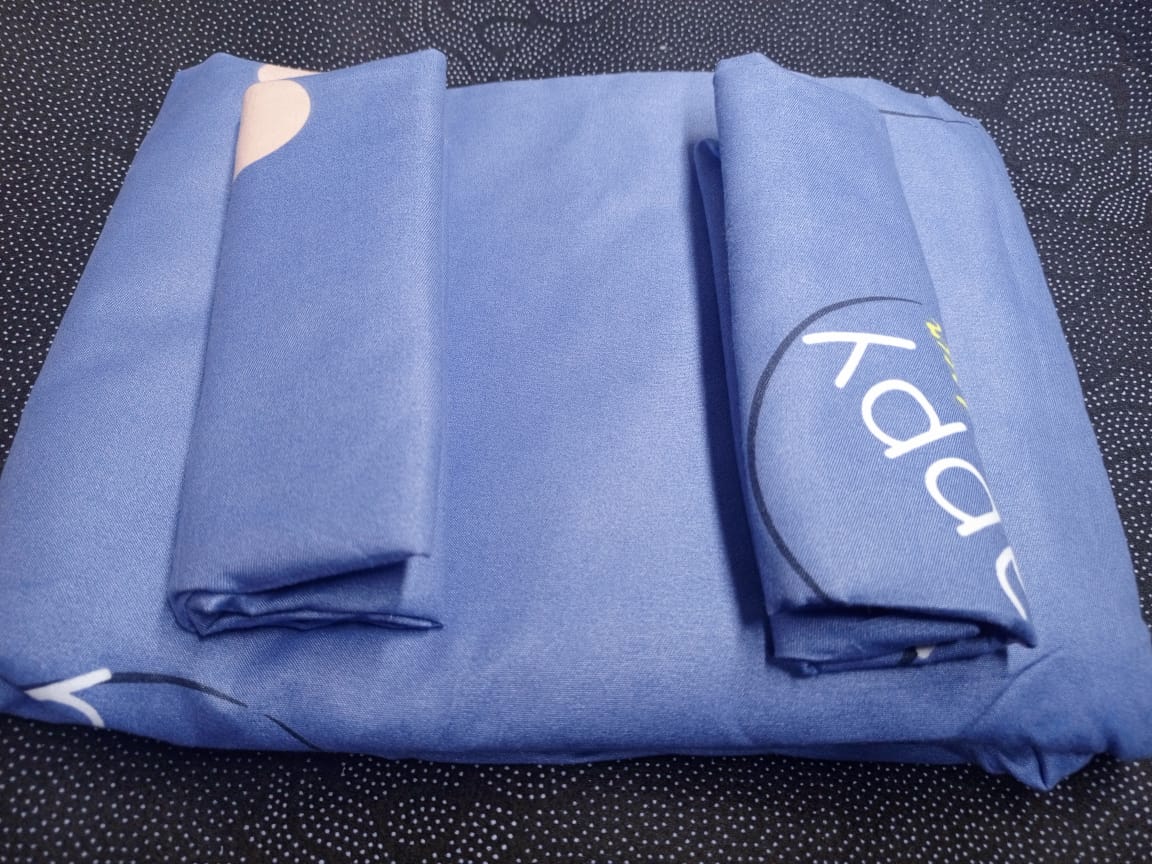 4 pcs of 5*6  Bedsheet Set Comes as 2pcs of Bedsheets and 2pcs of Pillow Cases Bedding Set