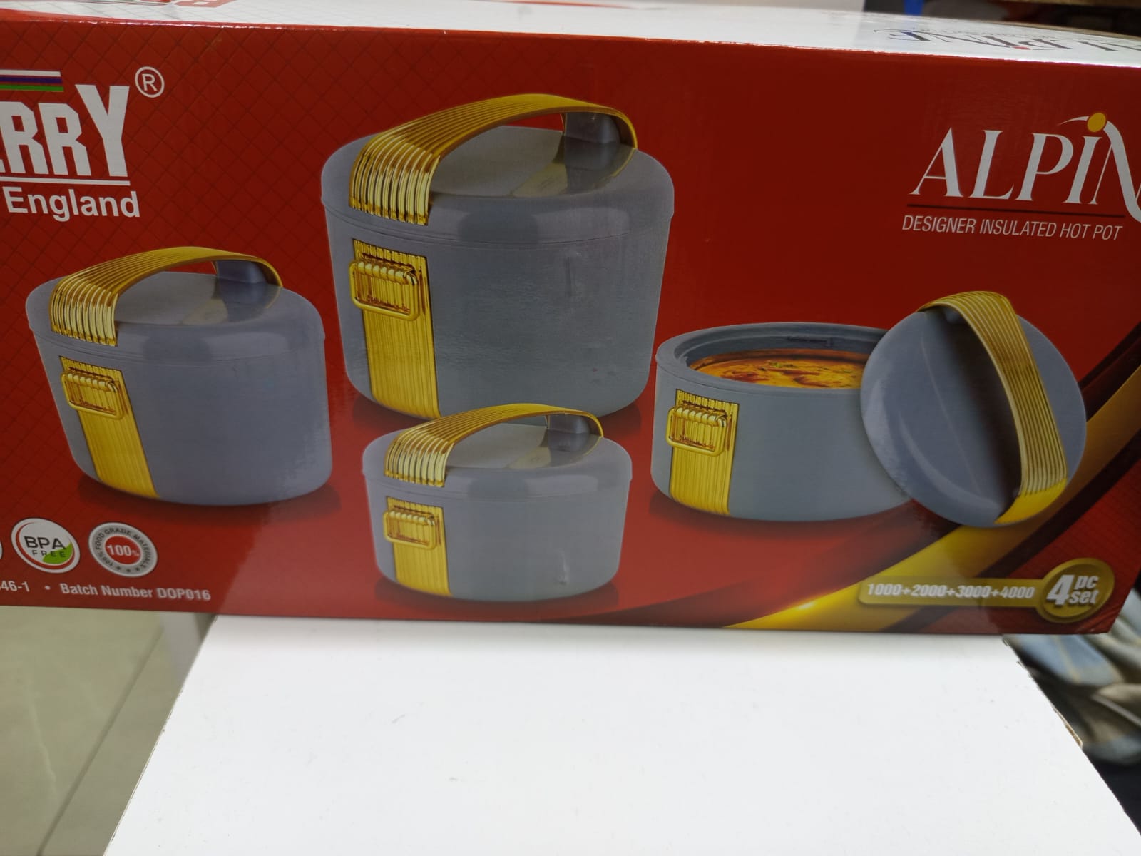 Redberry 4pcs Alpine Plastic Designer Insulated Hotpots Serving Dish Casserole Set Hot Pot Serveware Set Serve or Keep Food Hot or Cold Size 1000, 2000, 3000 and 4000ml