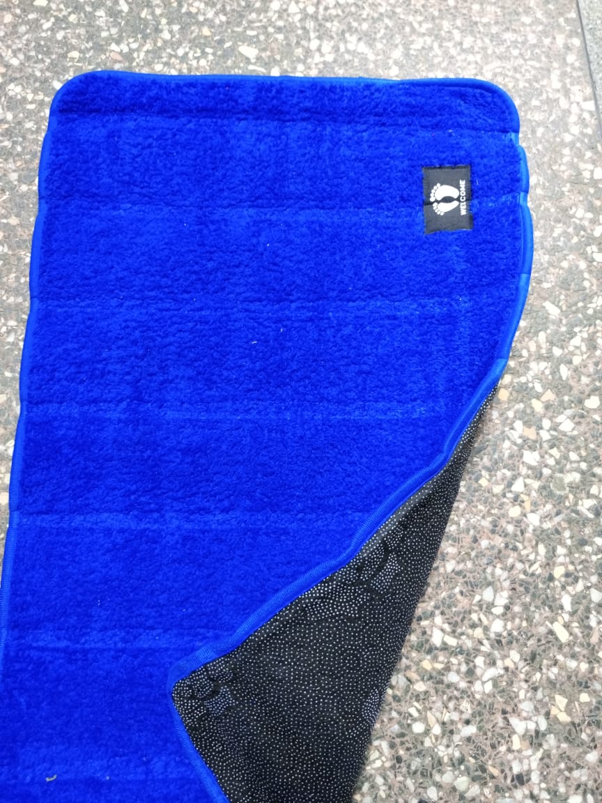Welcome doormat;Surface fluffy,comfortable foot,very soft footcan relieve foot pressure.Instantaneous super absorbent water can be dried immediately without repeated wiping.