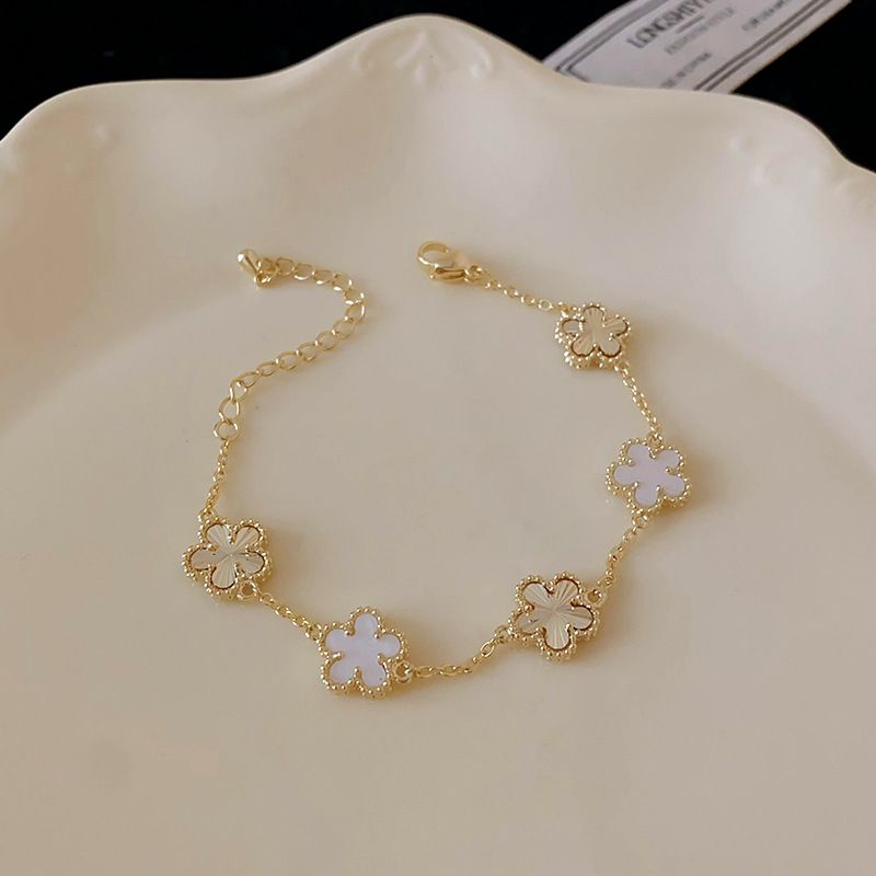 Women's Gold Color Flower Bracelet & Chunky Chain Jewelry Set, Elegant Anti-allergy Lightweight Hand & Neck Accessories