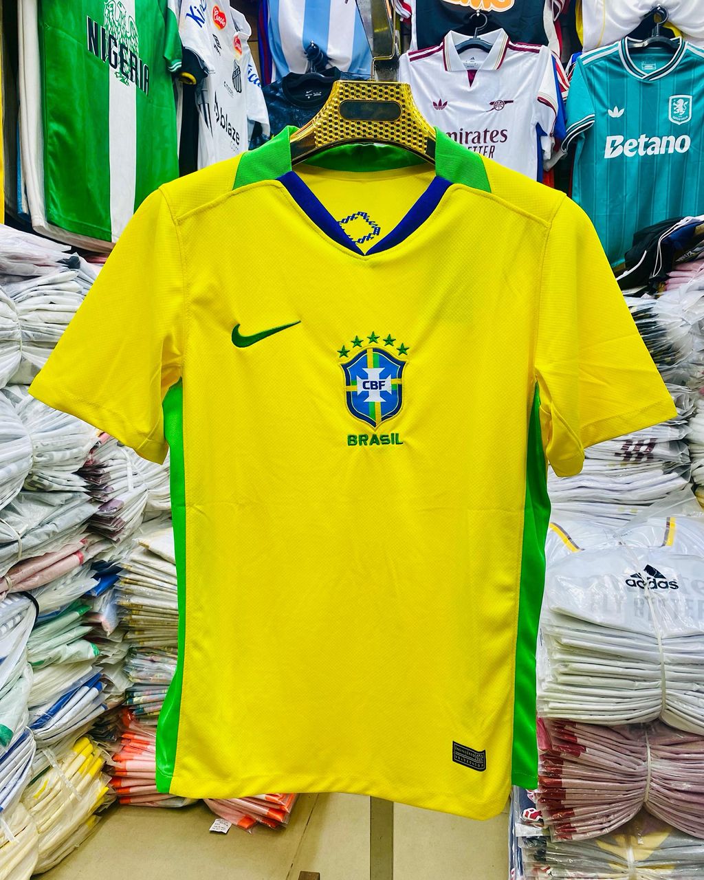 New Arrival/New Season Good Quality Brazil 2025-2026 Home Jersey.