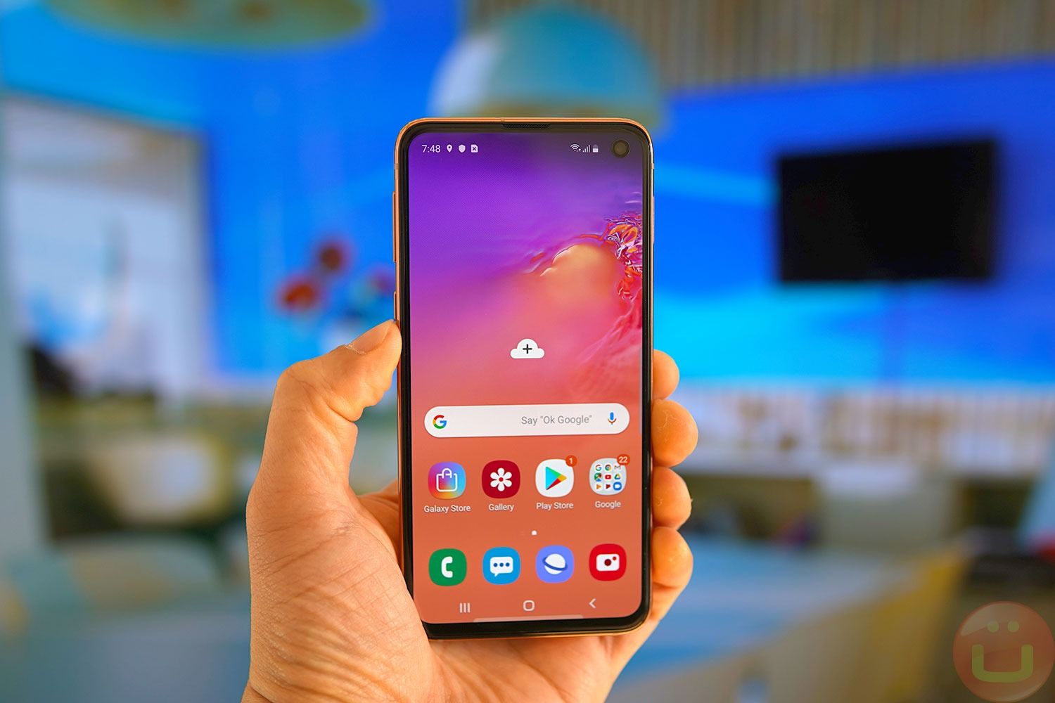 REFURBISHED SAMSUNG S10E 128GB ROM 6GB RAM DISPLAY 5.8 INCHES REAR CAMERA 12MP + 16MP FRONT CAMERA 10MP ANDROID 12 BLUE