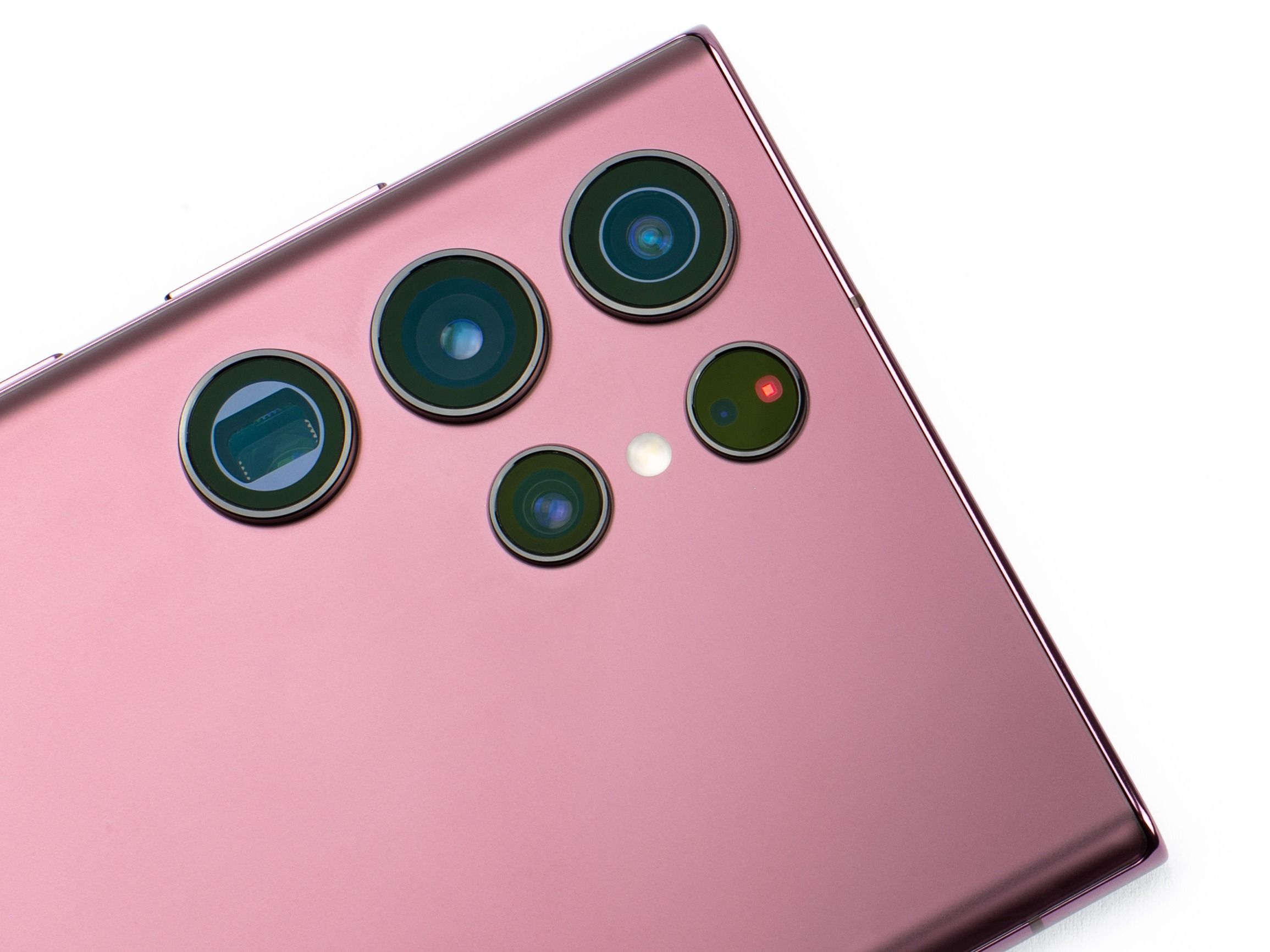 REFURBISHED SAMSUNG S22 ULTRA 128GB ROM DISPLAY 6.8 INCHES REAR CAMERA 108MP + 12MP + 10MP FRONT CAMERA 40MP BATTERY CAPACITY 5000Mah ANDROID 16