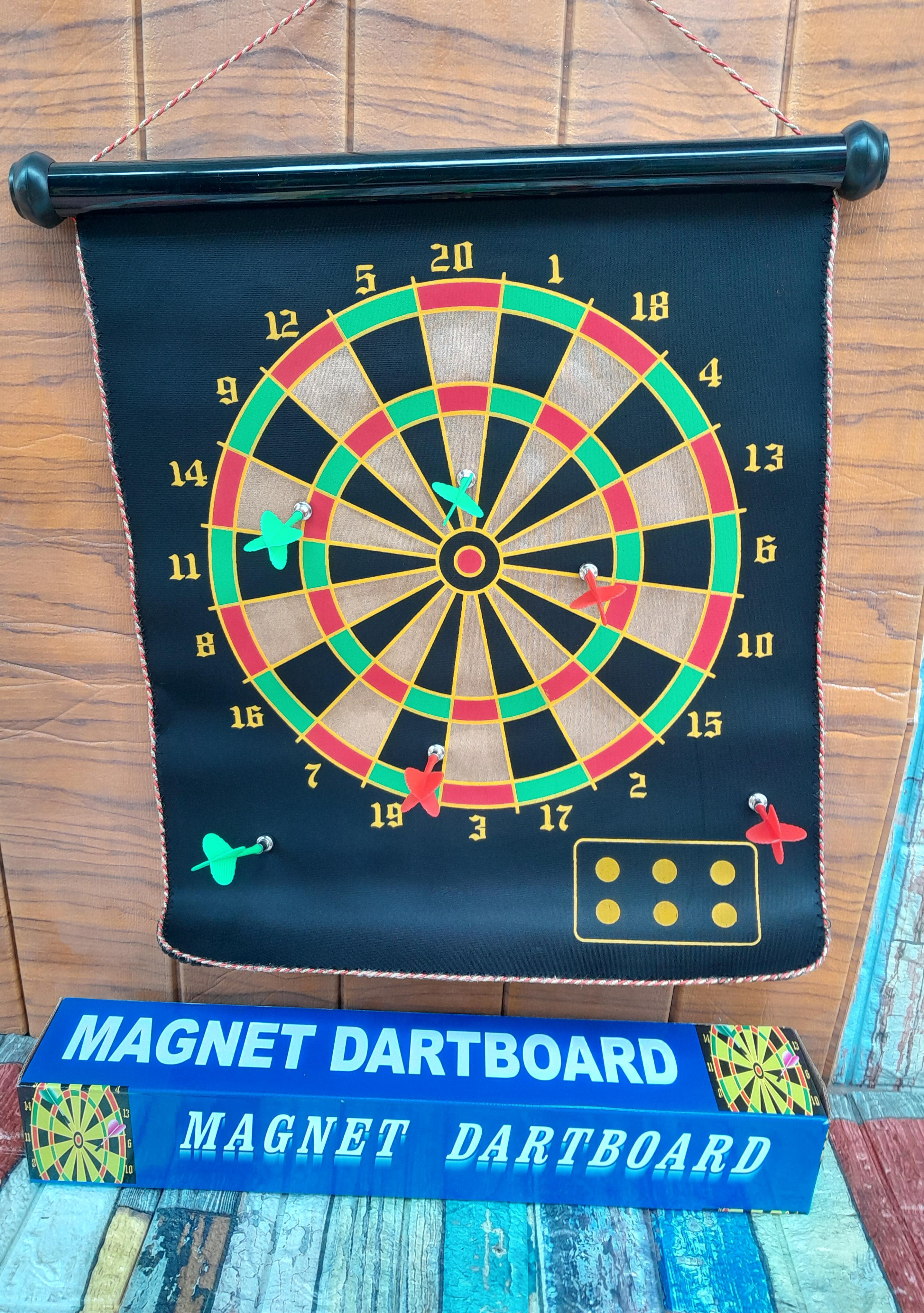 🪄 *Foldable magnetic Dart game*
▫️Experience the thrill of the game anywhere with our 17-inch foldable magnetic portable dartboard..perfect for family fun, friendly competitions, and easy storage💯