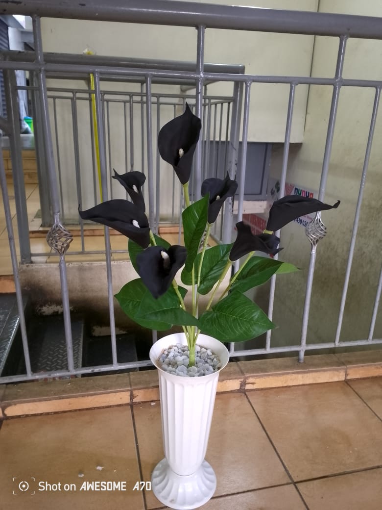 Artificial decor flowers
